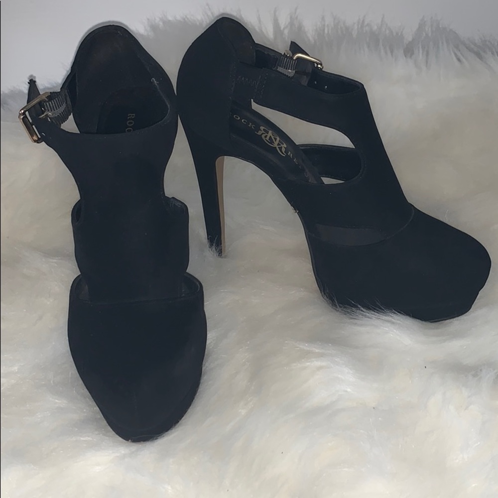 Black suede heels